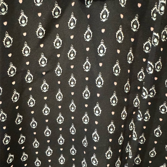 Loft plus tank top size 16 blue and white patterned - Picture 4 of 4